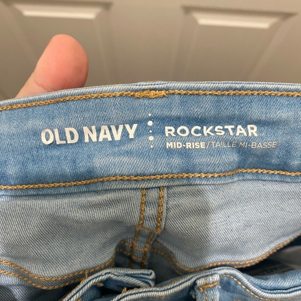 COPY - Old Navy ROCKSTAR Mid Rise Jeans, 4 - Picture 2 of 5